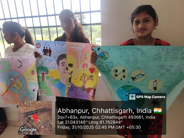 Photo Gallery-Poster presentation by Sociology Department-Govt kavyopadhyay hiralal college Abhanpur-Rajim Road