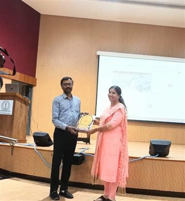 Zoology Events-Best Performer Award in Bio Group at IISC Bengluru-Govt kavyopadhyay hiralal college Abhanpur-Rajim Road